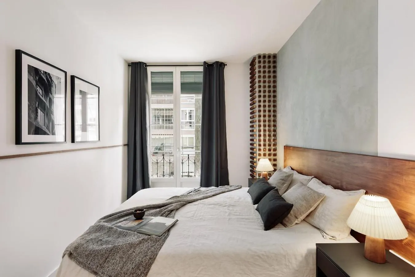 Apartment Ebre - 1 Bedroom And Balcony In Eixampre Esquerre Barcelona