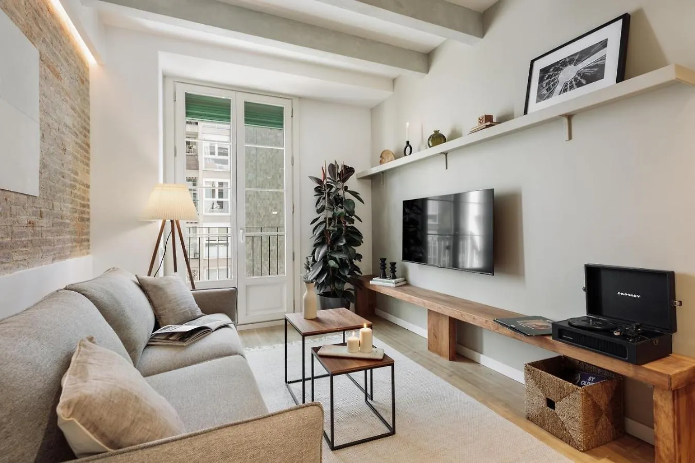 Ebre - 1 Bedroom And Balcony In Eixampre Esquerre 巴塞罗那