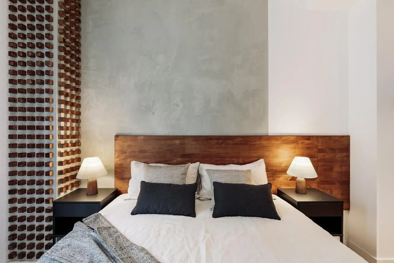 Ebre - 1 Bedroom And Balcony In Eixampre Esquerre Barcelona Apartment